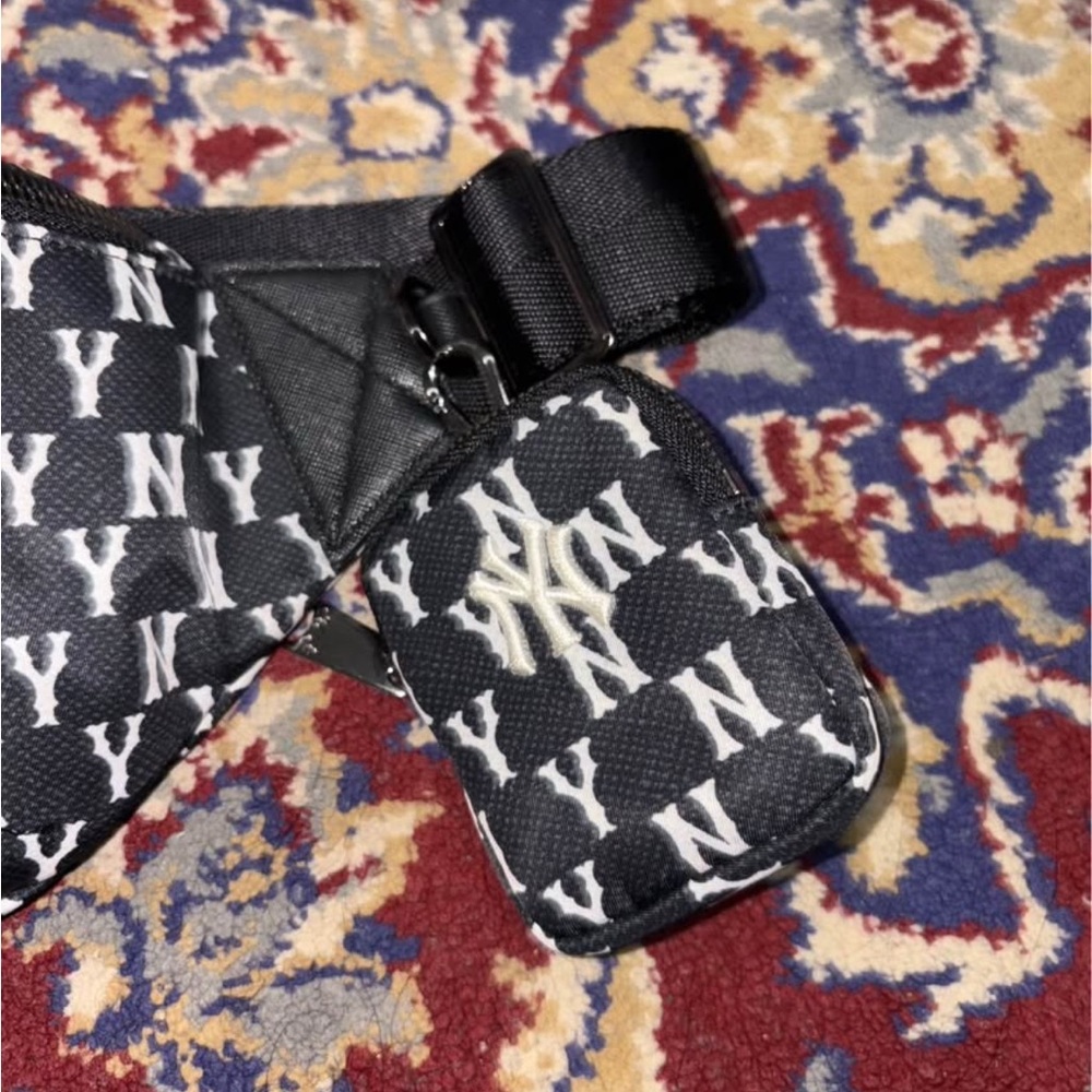 Crossbody bag MLB monogram - Picture 2 of 7